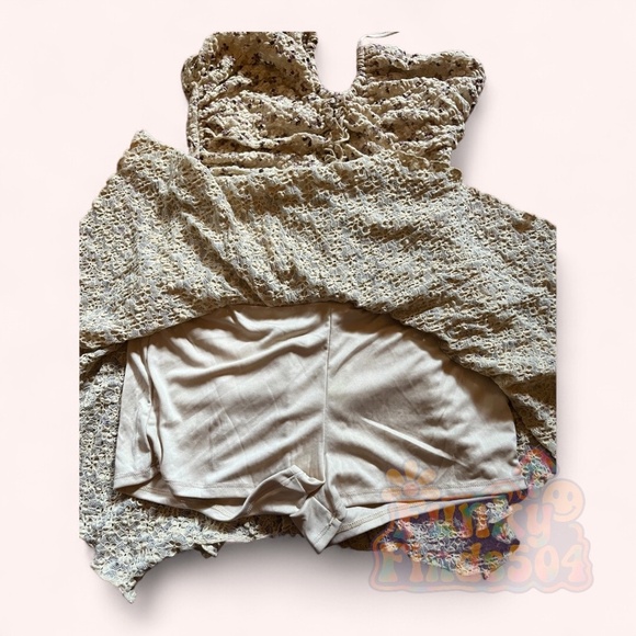 NWOT Dolls Kill Beige Floral Halter Ruched Mini Dress Sz S - Picture 4 of 8